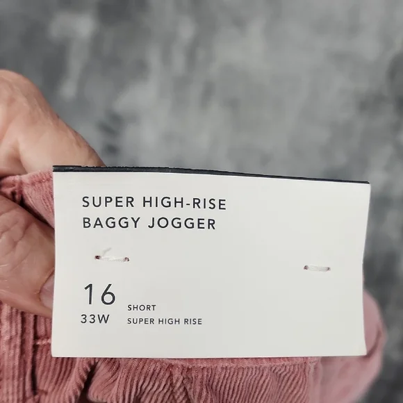 American Eagle Dusty Pink High-Rise Baggy Joggers Cargo sz16 - Picture 2 of 10